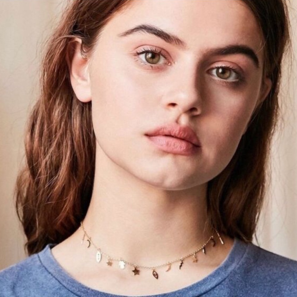 NWOT Urban outfitters In the stars icon dainty gold charm choker necklace